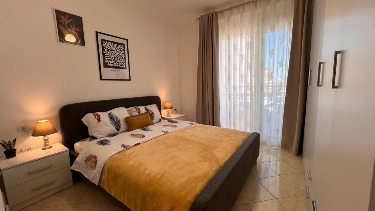 Danny Apartment Durrës Eksteriør billede