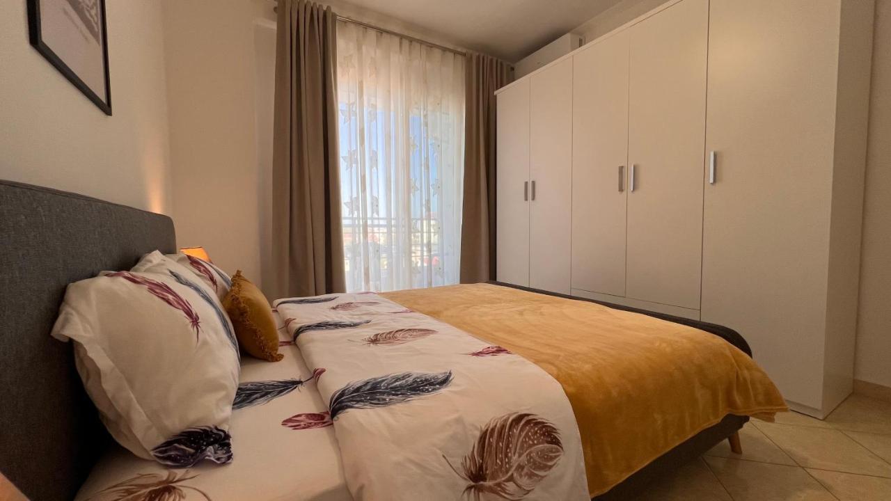 Danny Apartment Durrës Eksteriør billede