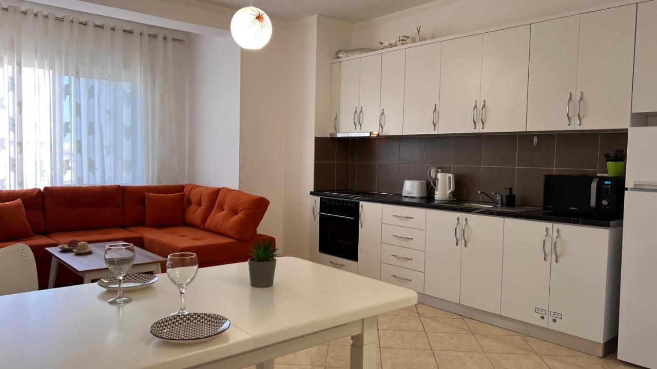 Danny Apartment Durrës Eksteriør billede